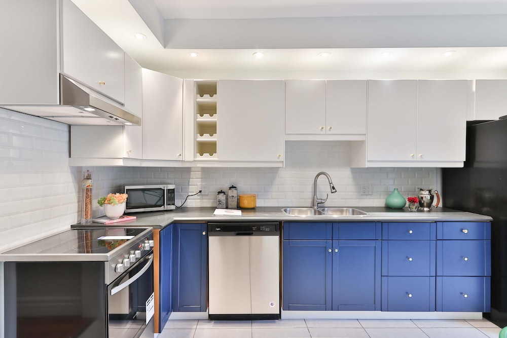 Complete guide on different models of kitchen and which one is right for you.