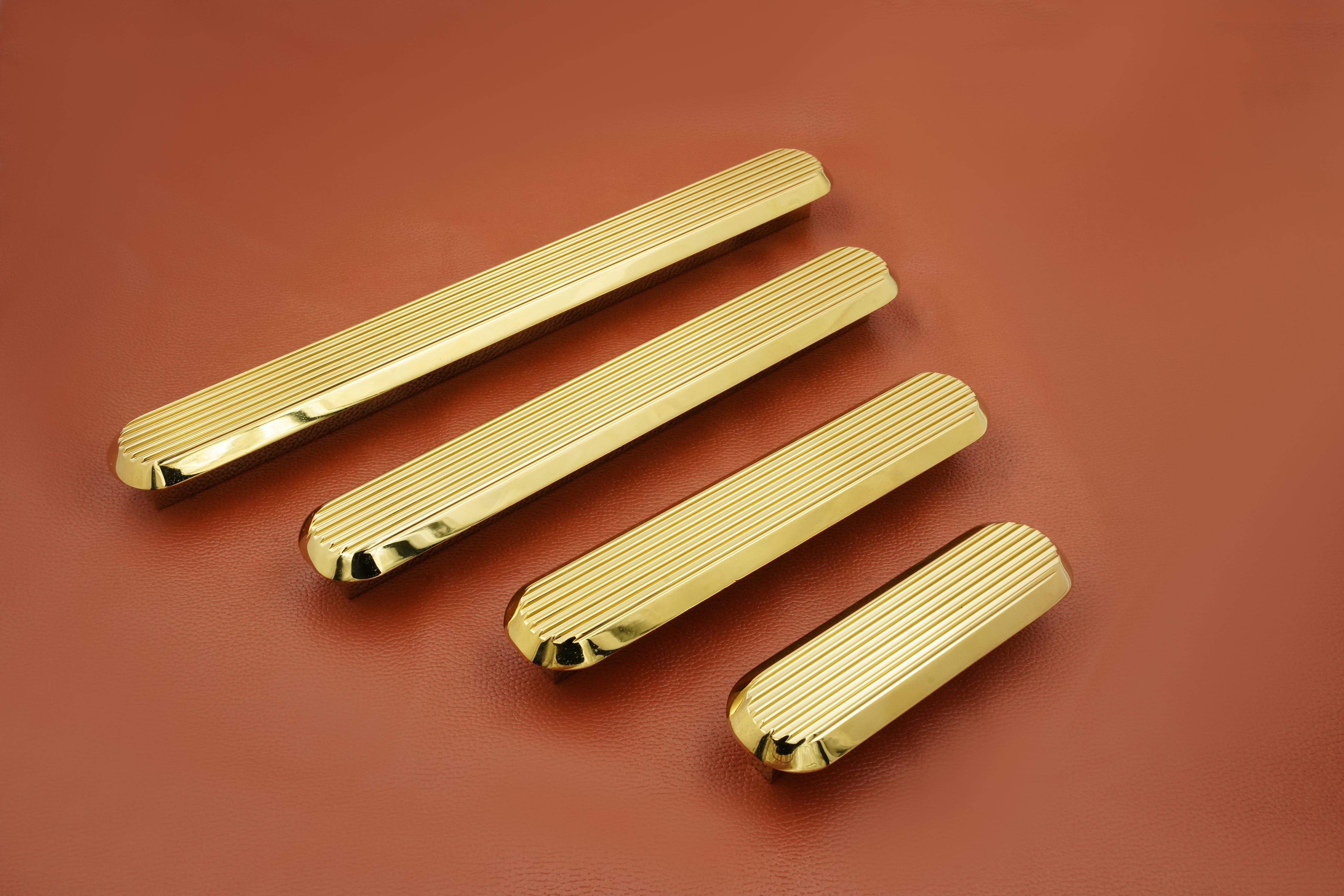 Relo 70014 PVD Gold Cupboard & Drawer Handle