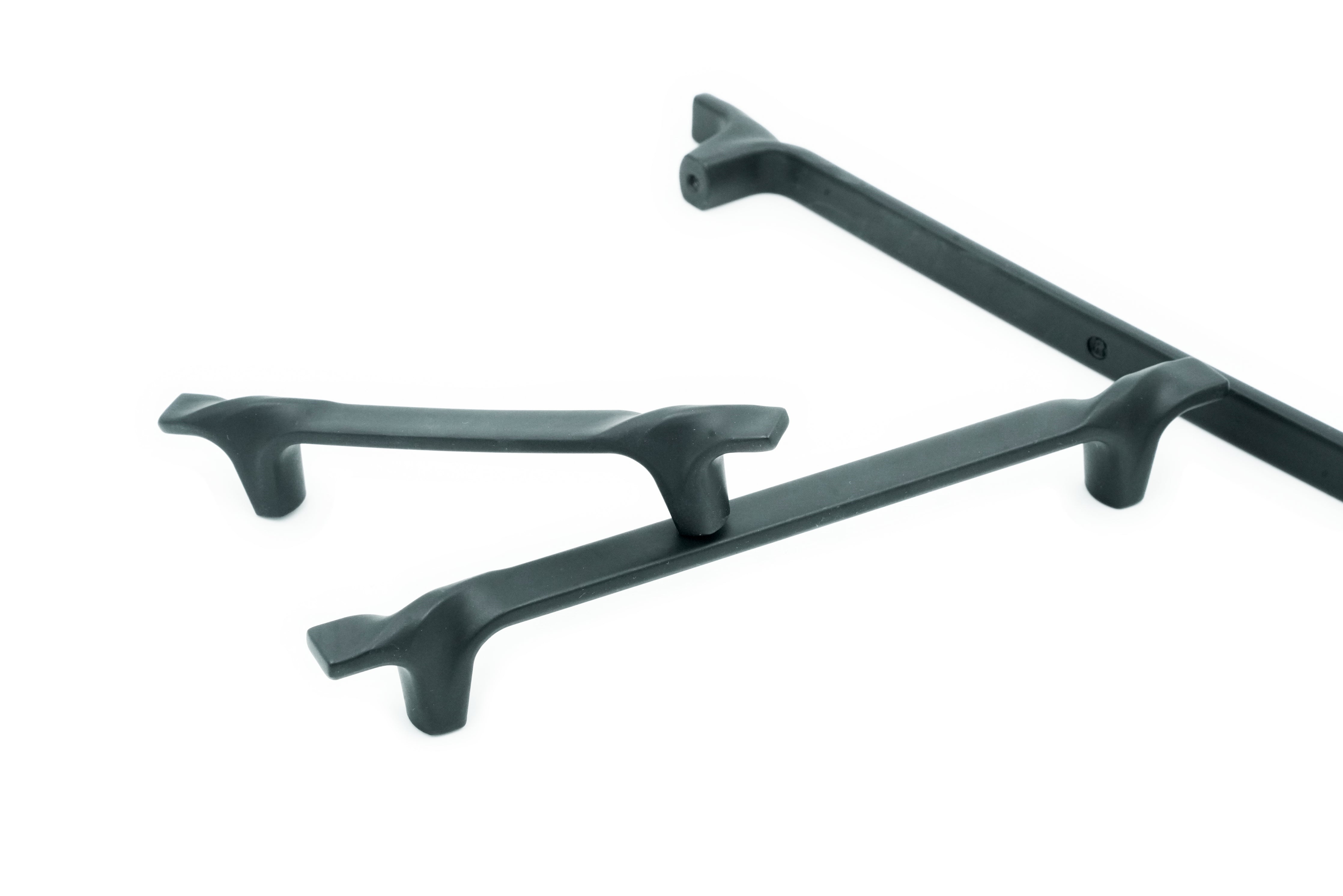Relo 7083 Black Cupboard & Drawer Handle