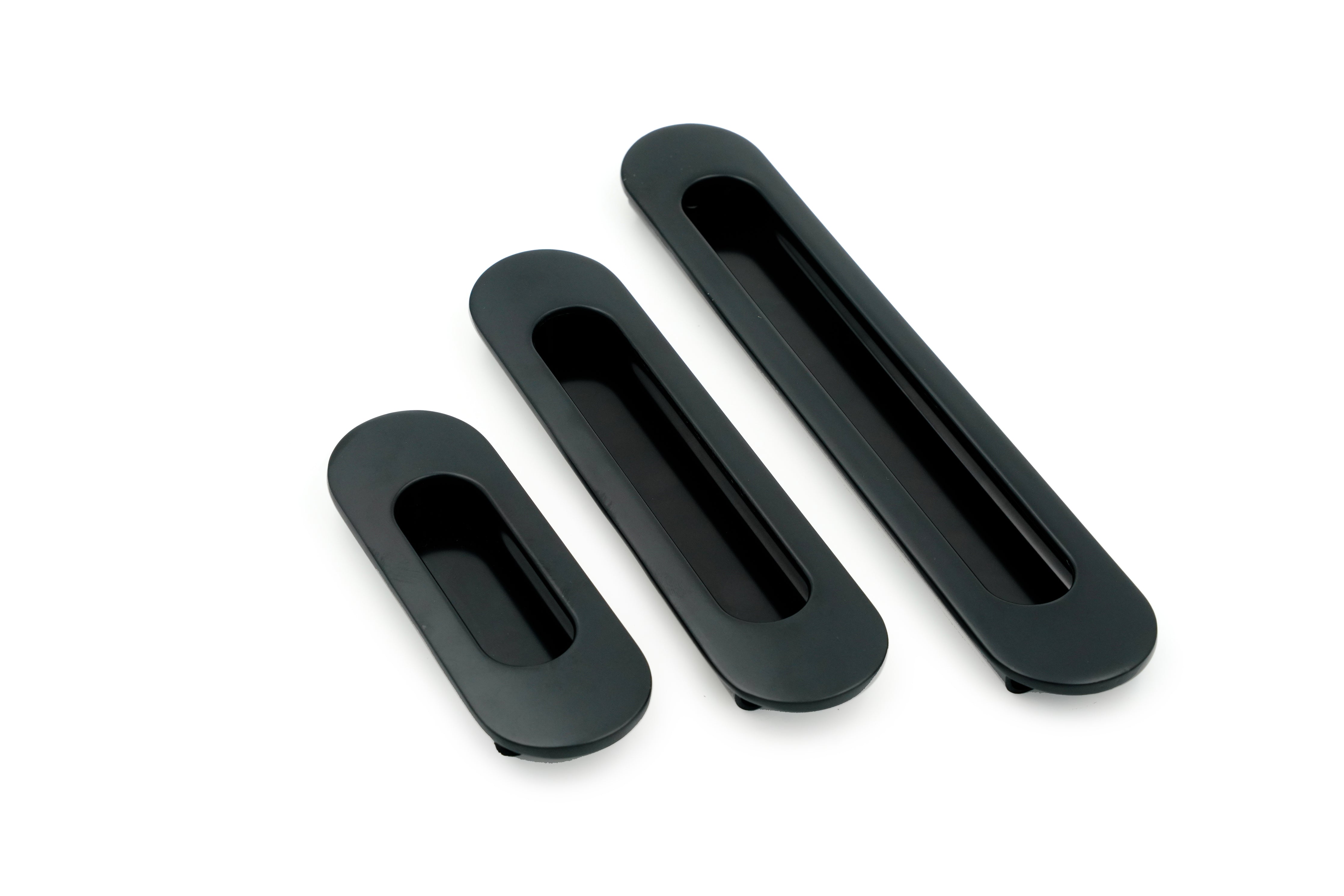 Relo Oval 01 Black Concealed Sliding Door Handle